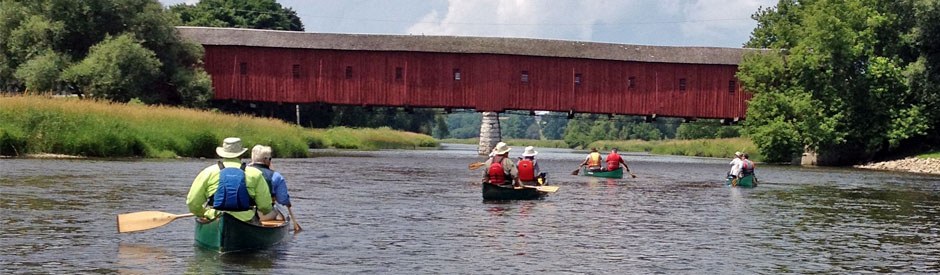 People in canoes on Grand River