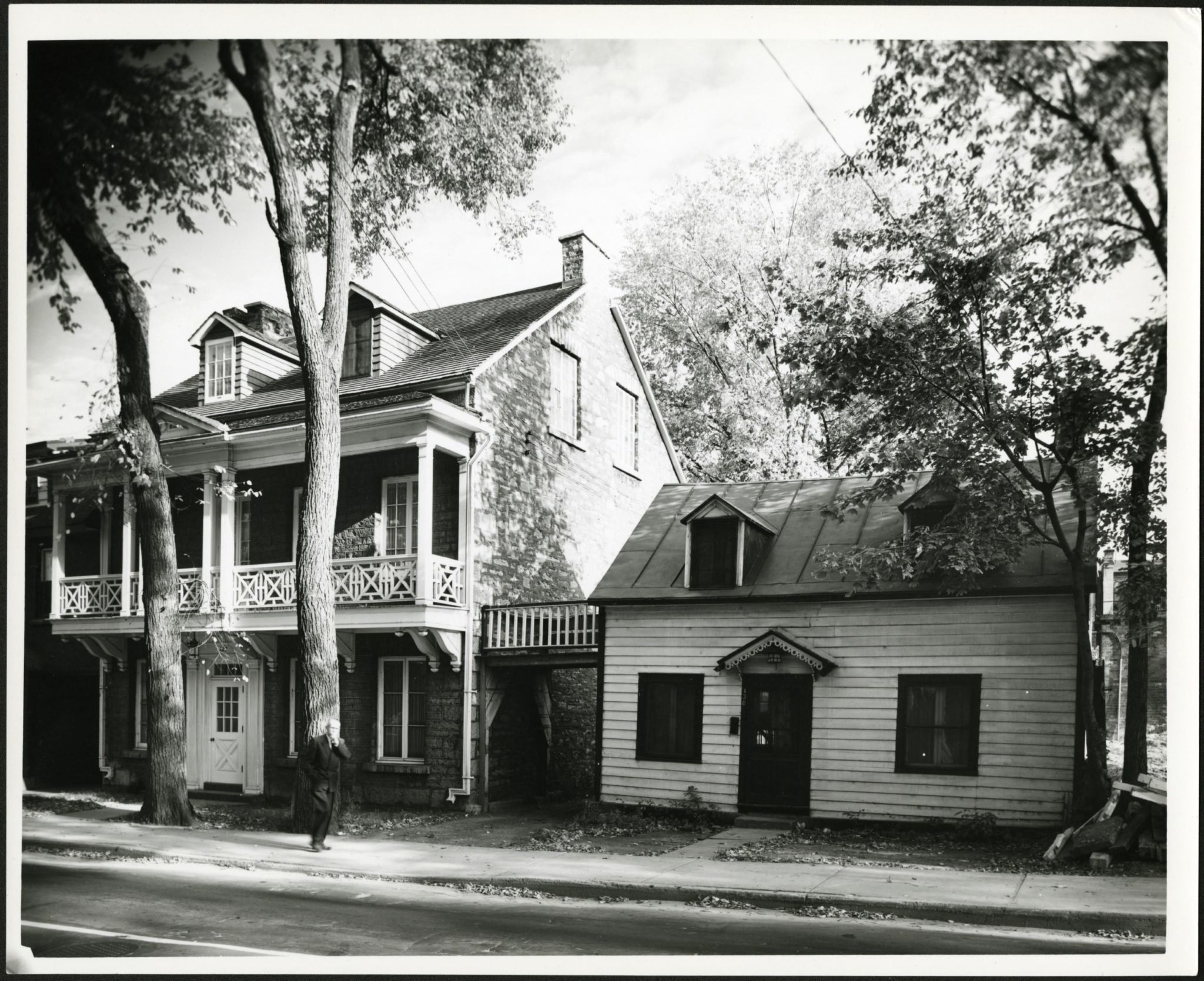 Historic picture of a front view of Rochon Residence