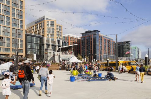 Le quai - Washington, D.C. : http://www.perkinseastman.com/