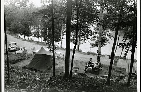 Le premier terrain de camping au parc de la Gatineau.